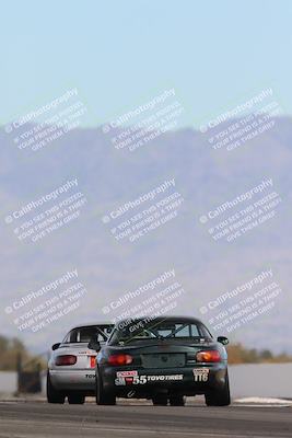 media/Feb-17-2024-Nasa AZ (Sat) [[ca3372609e]]/4-Race Group A/Session 2 Qualify (Turn 16)/